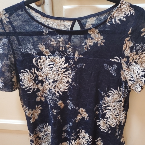 Roz & Ali Women's Short-sleeved Peplum Dress - Picture 5 of 11